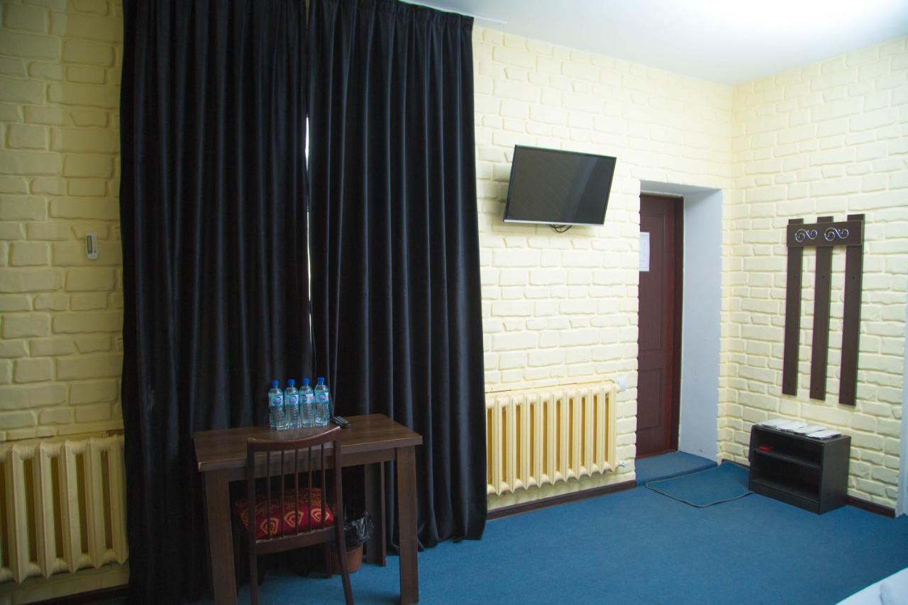 Minor Hotel Tashkent Ngoại thất bức ảnh
