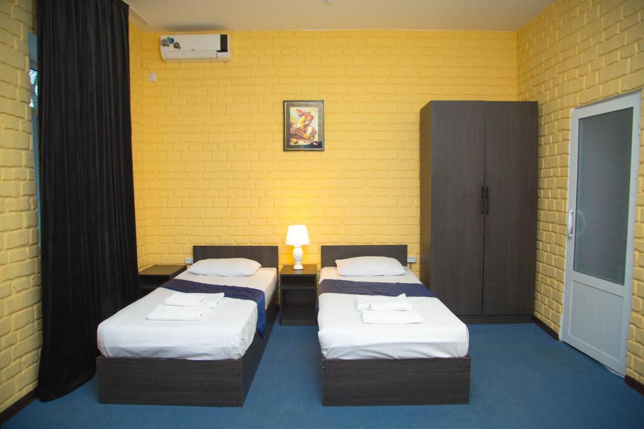 Minor Hotel Tashkent Ngoại thất bức ảnh